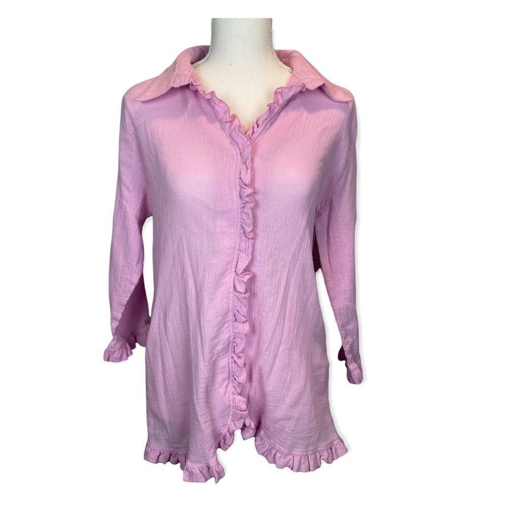 Salon studio pink ruffled blouse